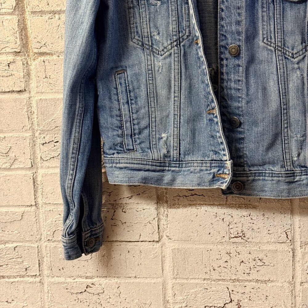 American Eagle Embroidered Denim Jacket Distressed Floral Jean Jacket - Picture 6 of 12